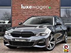 BMW 3-serie Touring - 320i M-Sport Shadow HiFi 19inch Camera NL-auto