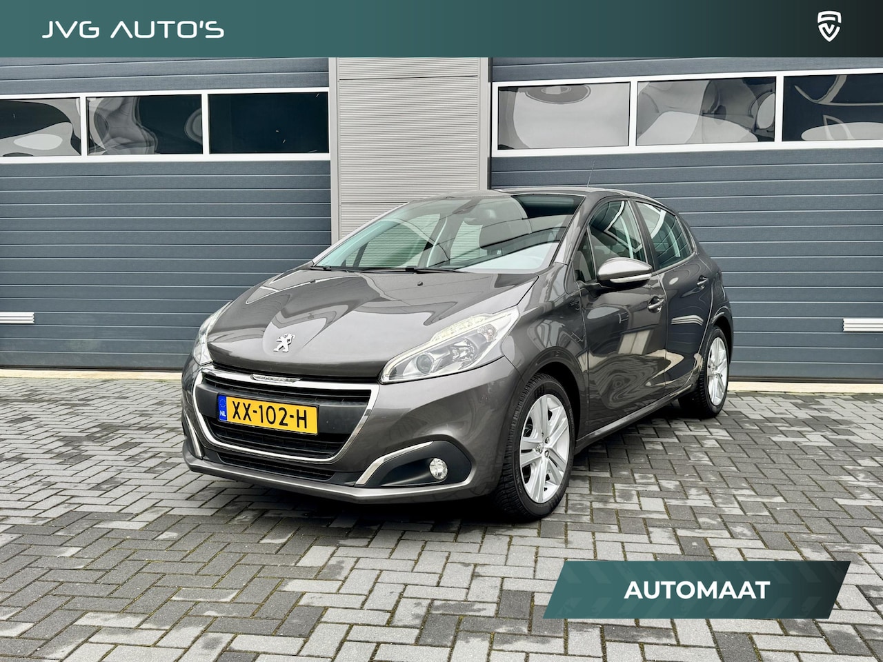 Peugeot 208 - 1.2 Signature/ 110 PK Vol Automaat/ Touchscreen/ Licht- regensensor - AutoWereld.nl