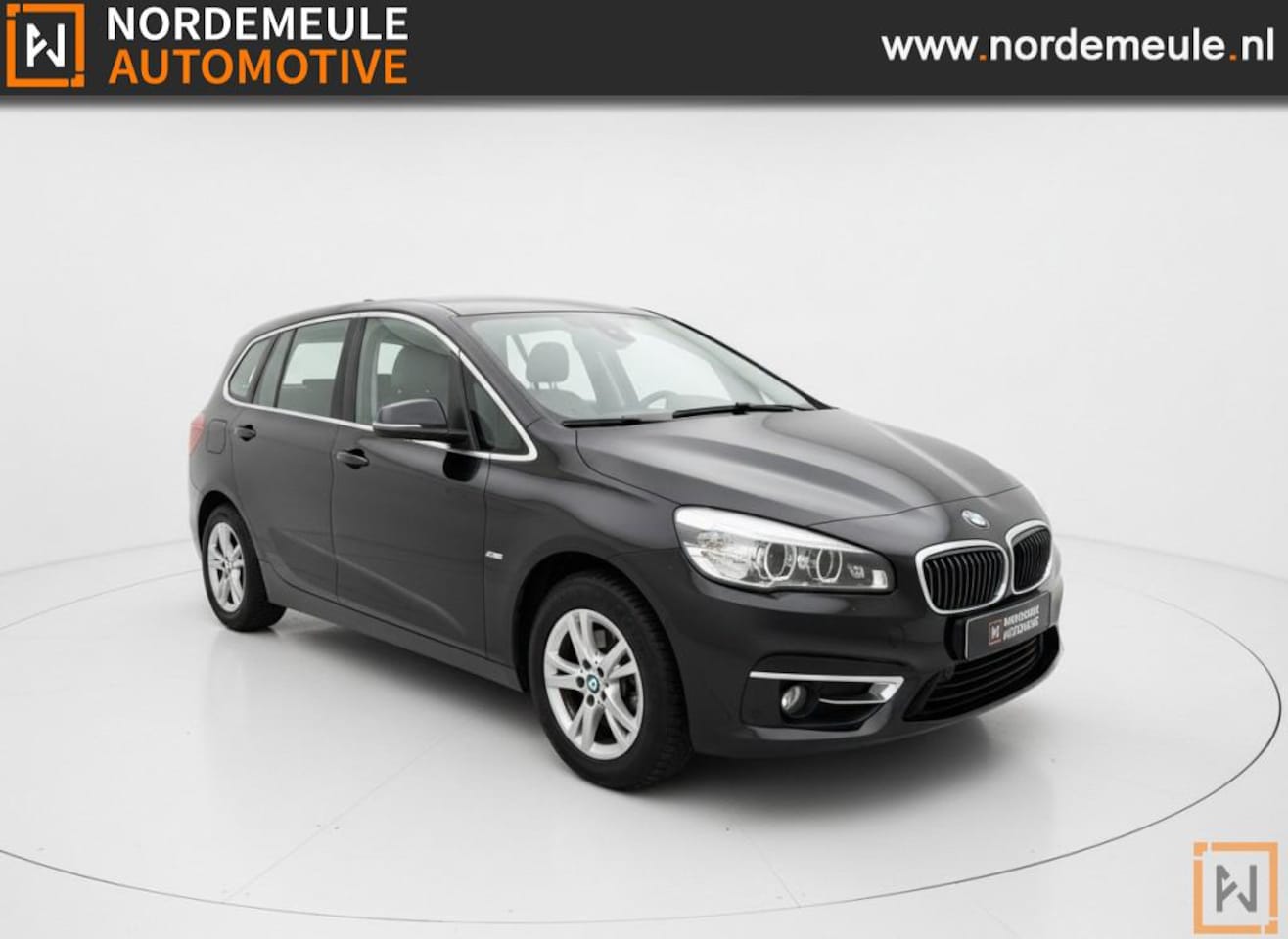 BMW 2-Serie - 216D CENT.HI.EX. Xenon, Navi, Leder, HUD - AutoWereld.nl