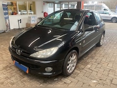 Peugeot 206 - 1.4 FOREVER/ SPORT /AIRCO