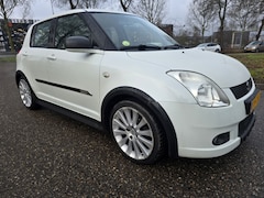 Suzuki Swift - 1.3 Shogun