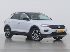 Volkswagen T-Roc - 1.5 TSI Sport Business R | Automaat | Stoelverwarming | ACC | Getint Glas | BLIS