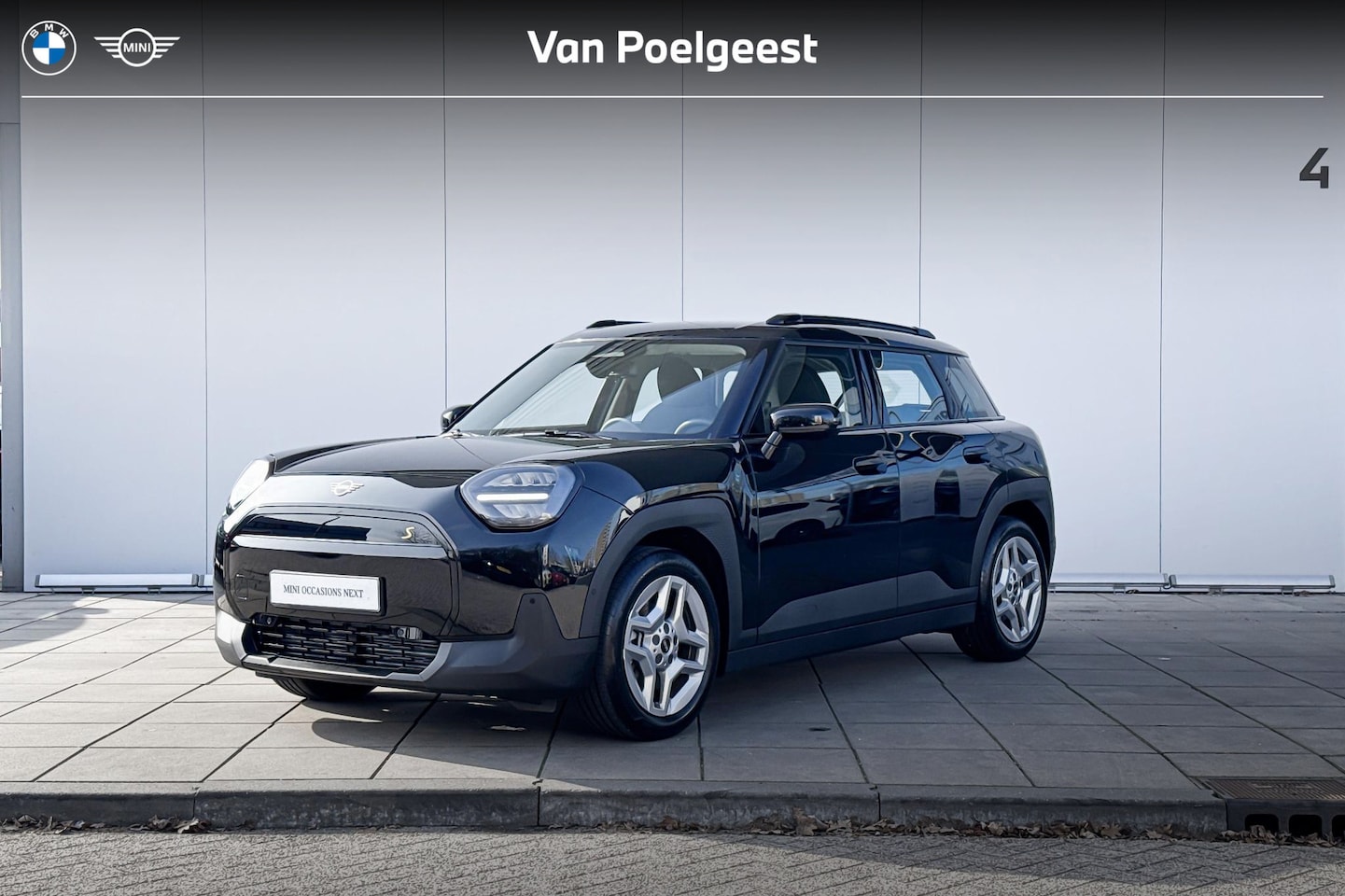 MINI Aceman - SE Essential XS 54.2 kWh - AutoWereld.nl