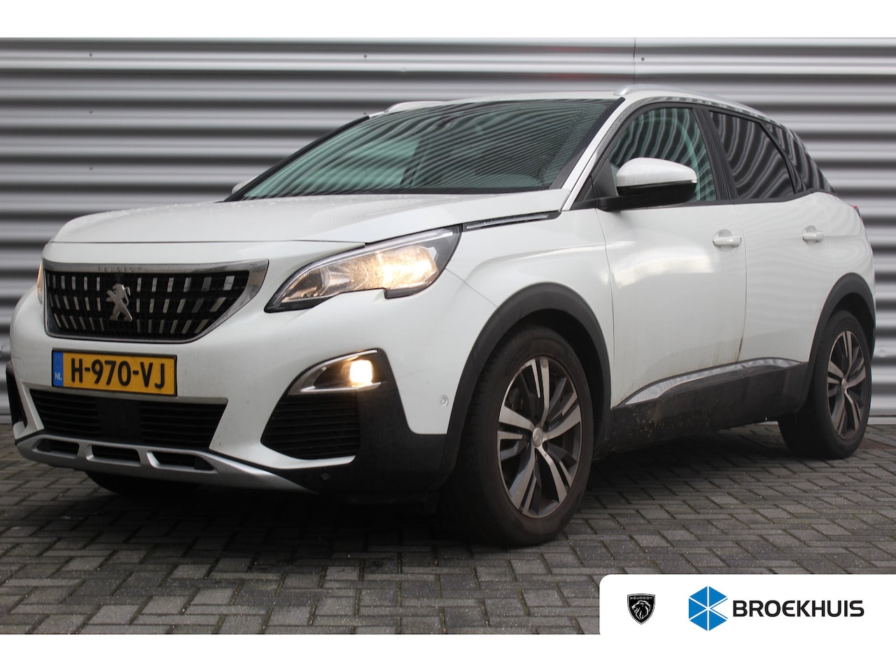 Peugeot 3008 - 1.6 PURETECH 165PK ALLURE+ AUTOMAAT / NAVI / LEDER / CLIMA / FULL-LED / 18" LMV / CAMERA / - AutoWereld.nl