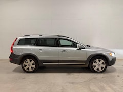 Volvo XC70 - 2.4 D5 4x4 Pano Leer Navi Automaat