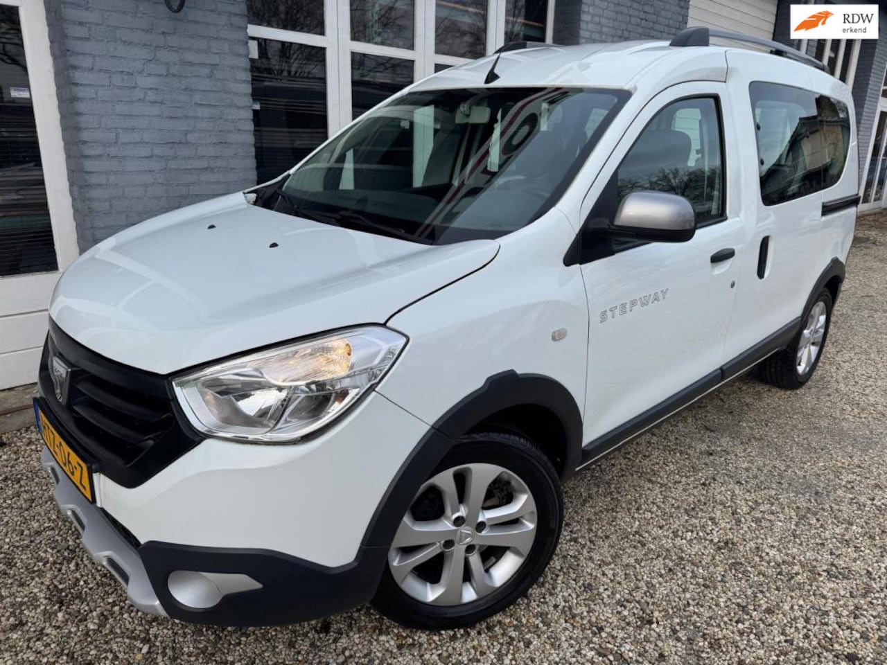 Dacia Dokker - 1.3 TCe AIRCO/ AUDIO/ STEPWAY - AutoWereld.nl