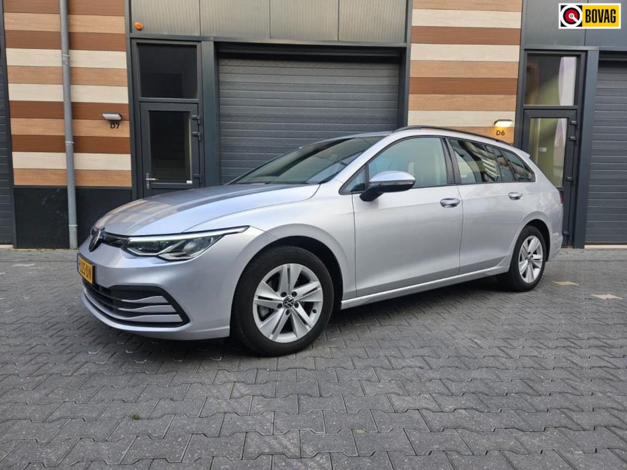 Volkswagen Golf Variant - 1.0 eTSI Life 1.0 eTSI Life - AutoWereld.nl