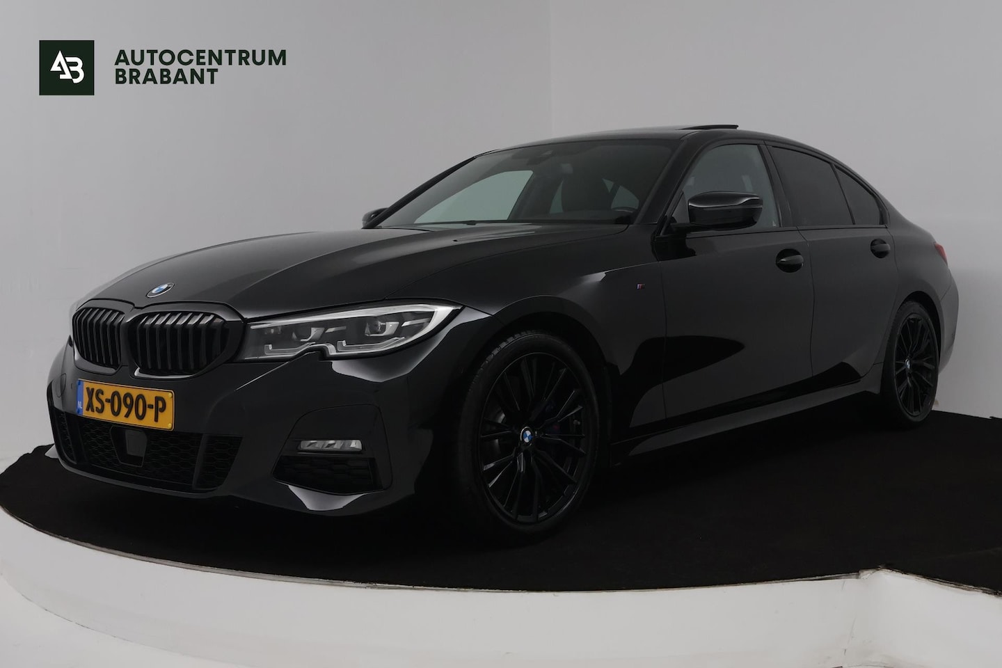 BMW 3-serie - 330i High Executive Edition M-Pakket (PANORAMADAK, HEAD-UP, CAMERA, STOELVERWARMING, DEALE - AutoWereld.nl