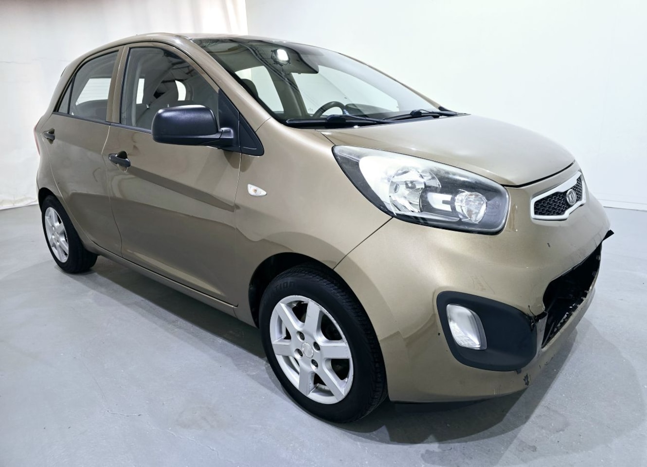 Kia Picanto - 1.0 CVVT Airco 5.DRs Bjr.2011 - AutoWereld.nl