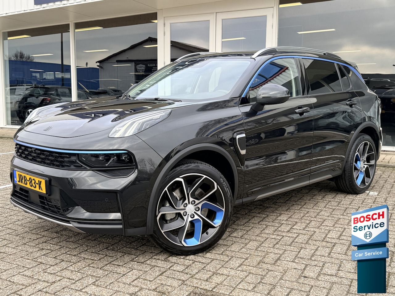 Lynk & Co 01 - 1.5 | Automaat | LED | 360 camera | Keyless | Adapt. Cruise | Apple/Android  | Pano | Stoe - AutoWereld.nl