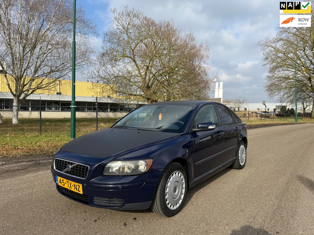 Volvo S40 - 1.8 Edition I INRUILKOOPJE/TREKHAAK/AIRCO/CRUISE - AutoWereld.nl