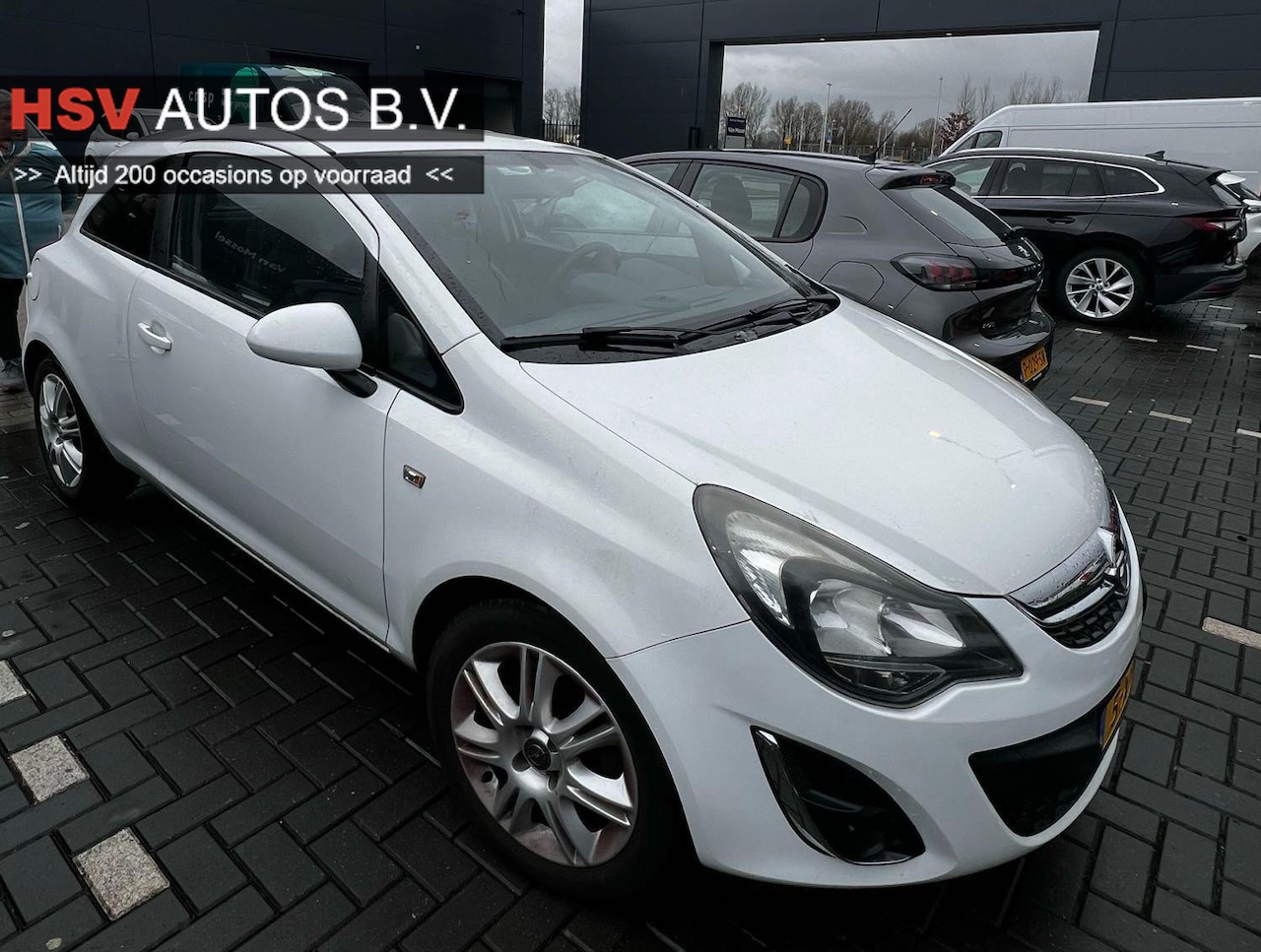 Opel Corsa - 1.2-16V BlitZ navi LM cruise org NL - AutoWereld.nl