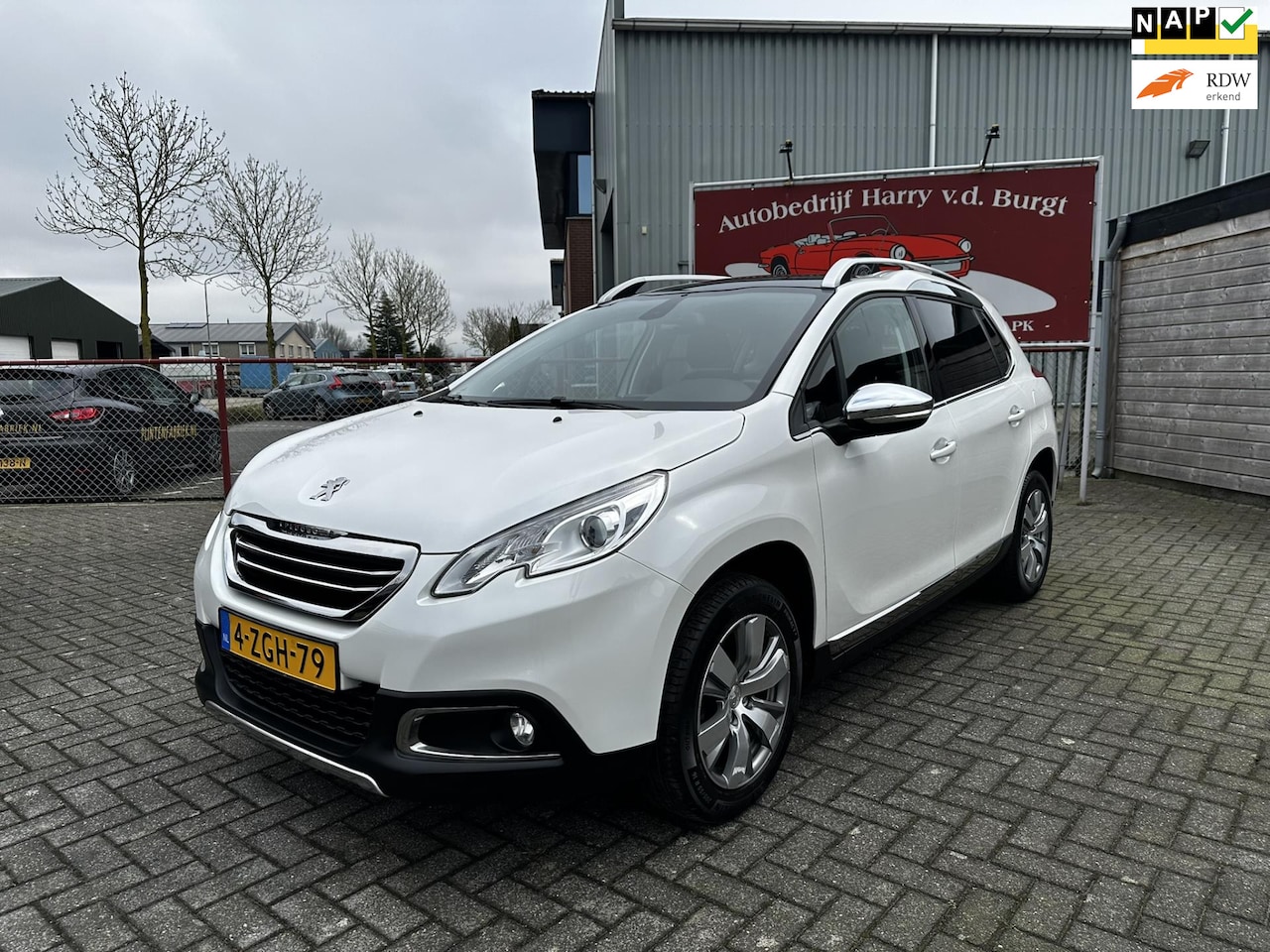 Peugeot 2008 - 1.2 PureTech Allure | Trekhaak | 1e Eign. | NL Auto - AutoWereld.nl
