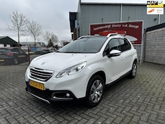 Peugeot 2008 - 1.2 PureTech Allure | Trekhaak | 1e Eign. | NL Auto