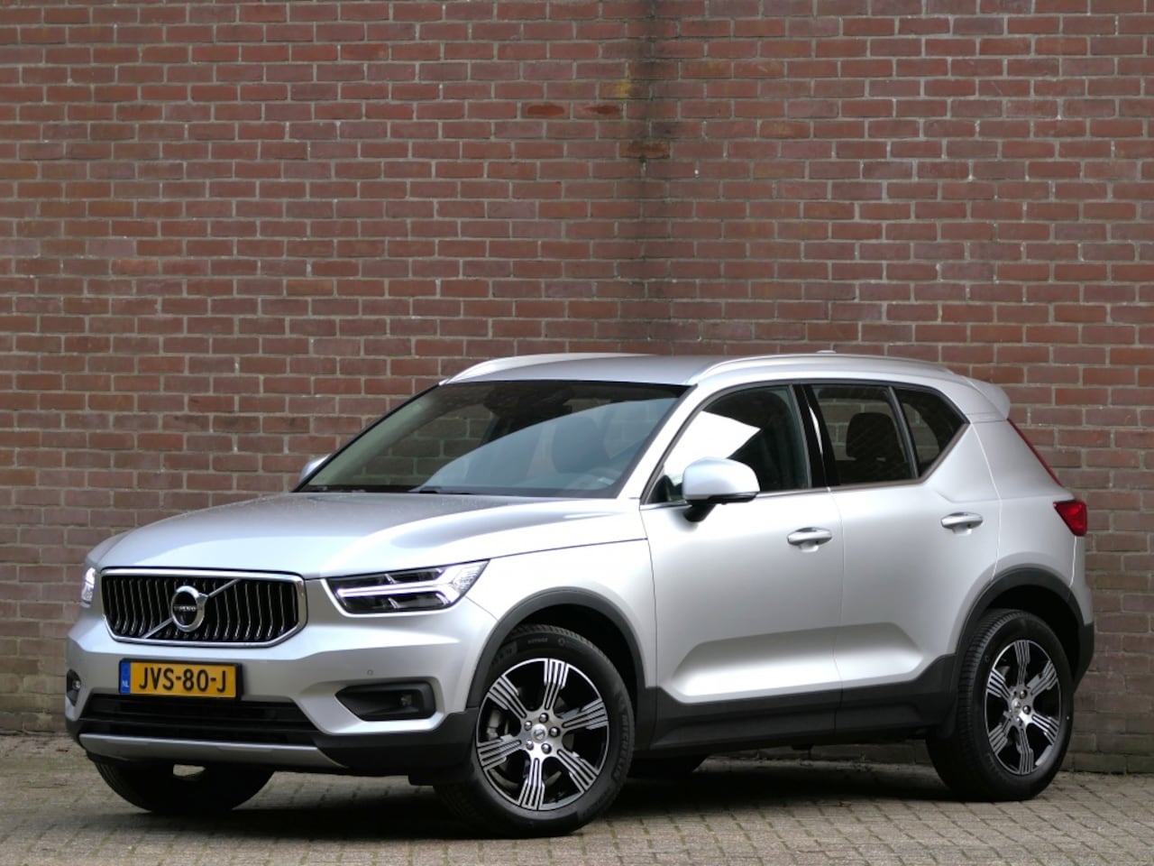 Volvo XC40 - 2.0 T4 AUT Inscription 12 MND garantie / Harman Kardon / Leer / - AutoWereld.nl