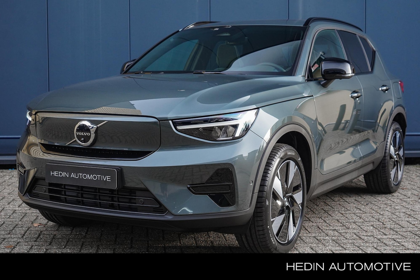 Volvo EX40 - Single Motor Extended Range Plus Europa | 360 camera | Panoramadak | Pilot Assist | Elektr - AutoWereld.nl