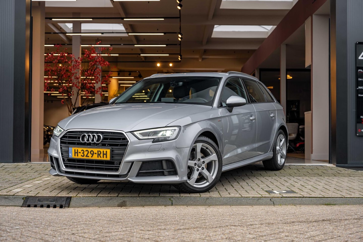 Audi A3 Sportback - 1.0 TFSI Design Pro Line Plus|Carplay|Camera|Navi|Cruise Control| - AutoWereld.nl
