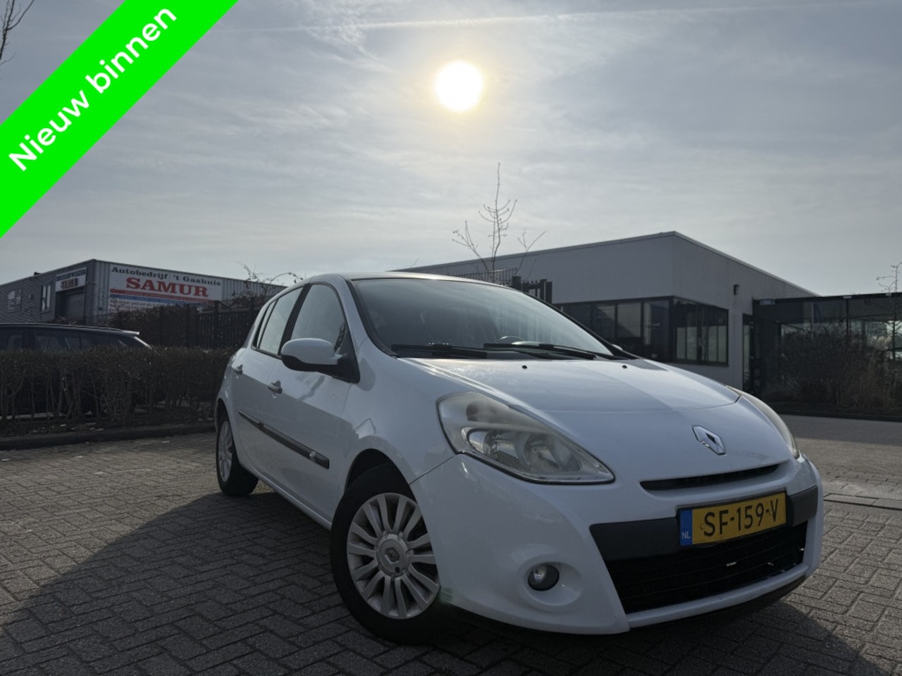 Renault Clio - 1.2 Cruise Control|Airco - AutoWereld.nl