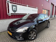Kia Pro cee'd - 1.4 CVVT Seven // 163 DKM NAP // Airco // Navi // Cruise control