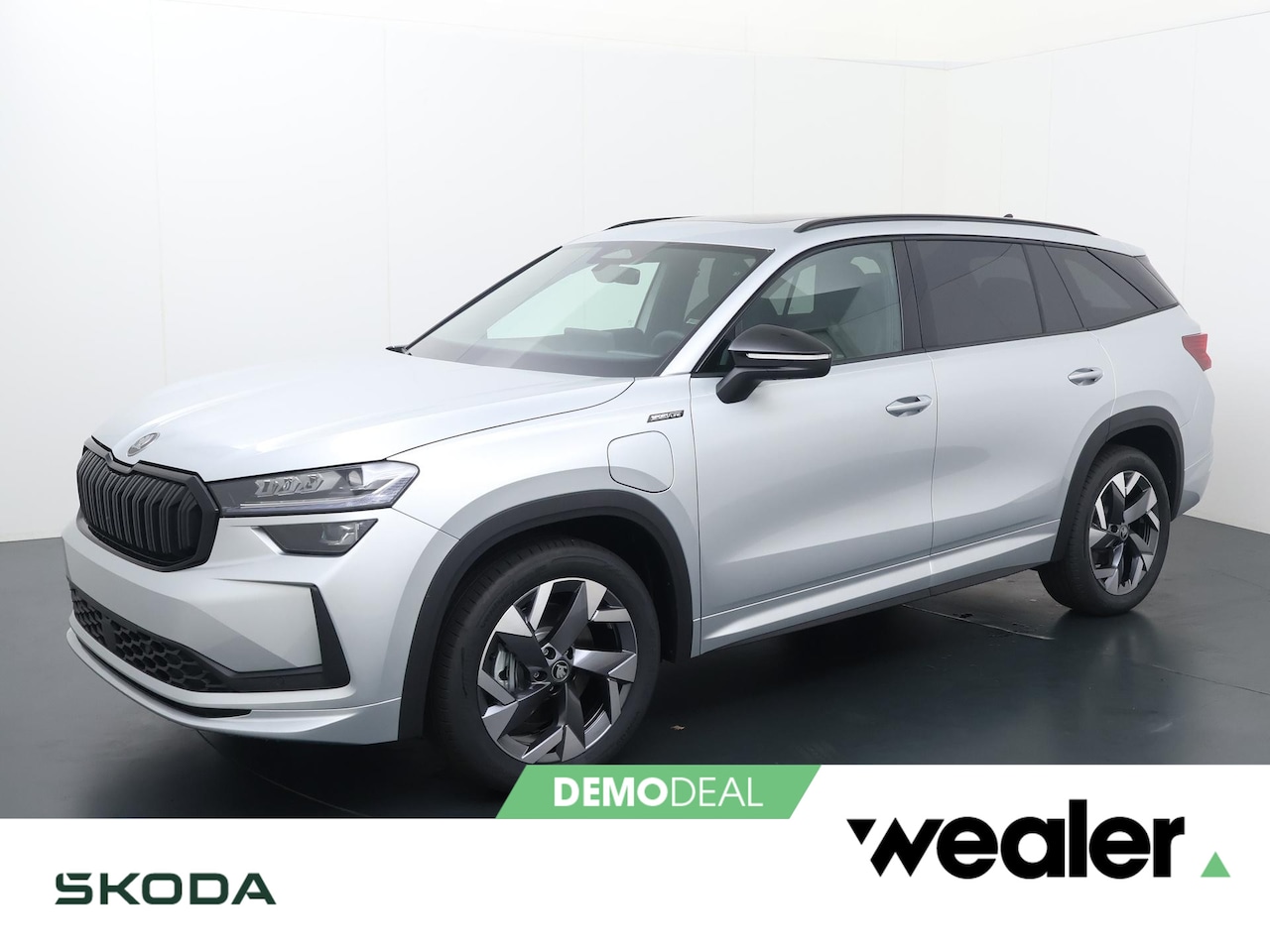 Skoda Kodiaq - Sportline Business 1.5 TSI PHEV 204 PK | Trekhaak | Panorama dak | 19" lichtmetalen velgen - AutoWereld.nl