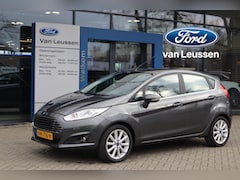 Ford Fiesta - 100PK TITANIUM 5-DEURS DISTR.RIEM-VERVANGEN NAVIGATIE PARK-SENSOREN LM-VELGEN CLIMA VOORRU