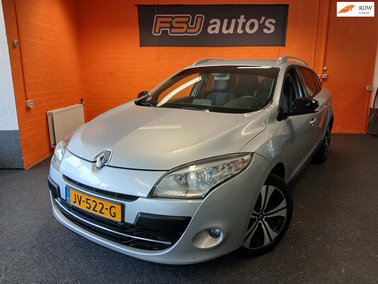 Renault Mégane Estate - 1.4 TCe / BOSE-EDITION / VELE OPTIE'S!! - AutoWereld.nl