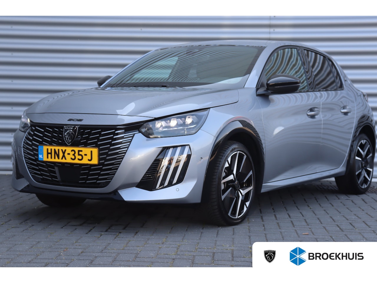 Peugeot 208 - 1.2 PURETECH 100PK GT PACK | Camera Voor + Achter | Sfeerverlichting | Keyless | Apple Car - AutoWereld.nl
