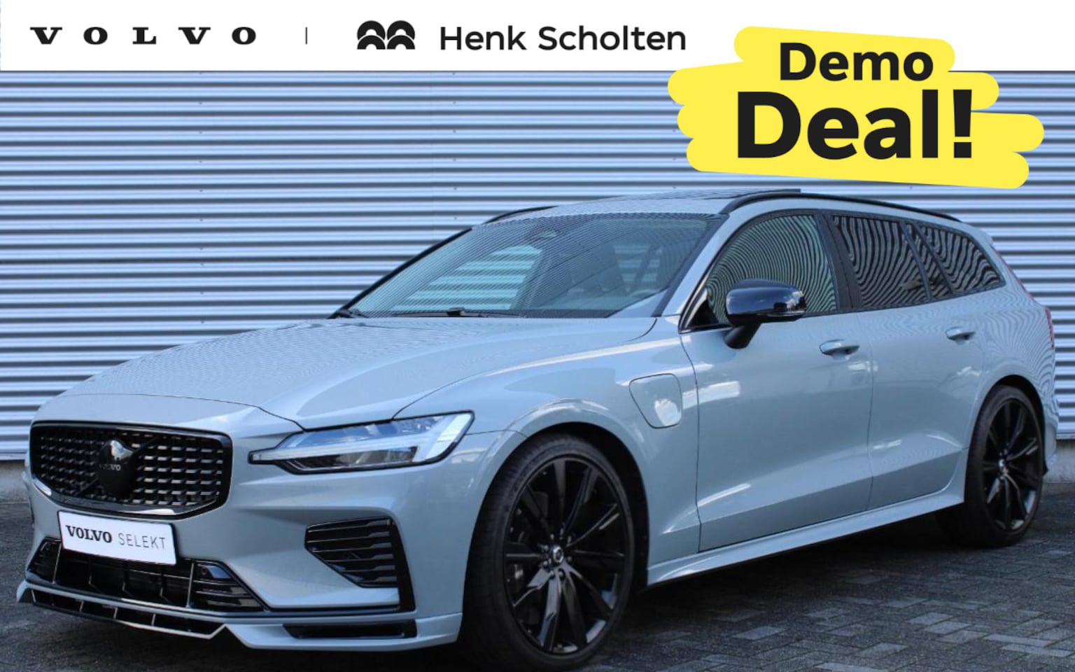 Volvo V60 - 2.0 T6 Plug-in Hybrid AWD Plus Dark | HEICO Sportuitlaat Met Klepbediening | HEICO Bodykit - AutoWereld.nl