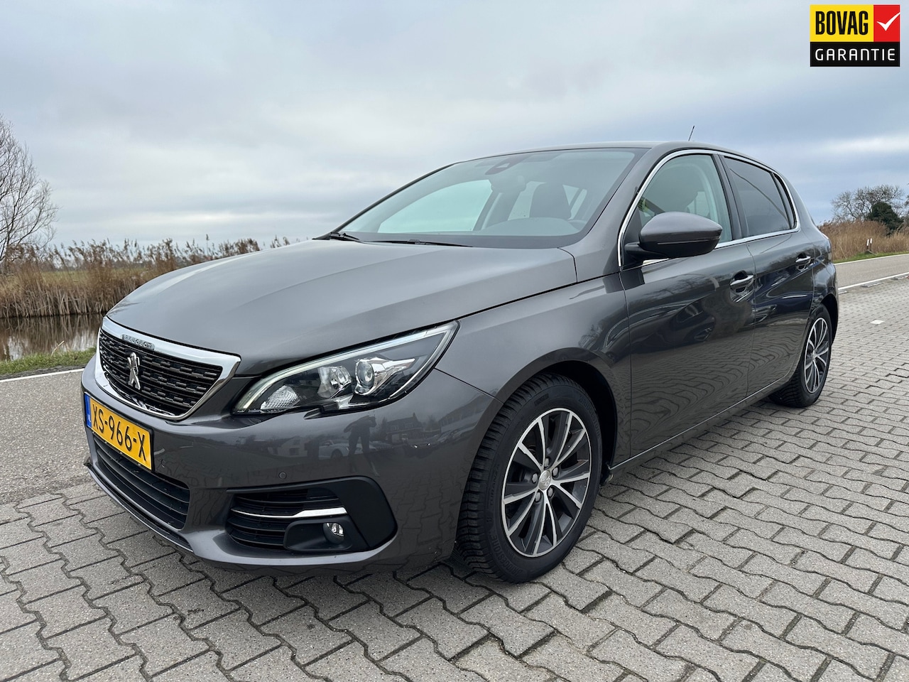 Peugeot 308 - 1.2 PureTech Allure 1.2 PureTech Allure, Camera, Carplay, Cruisecontrol - AutoWereld.nl