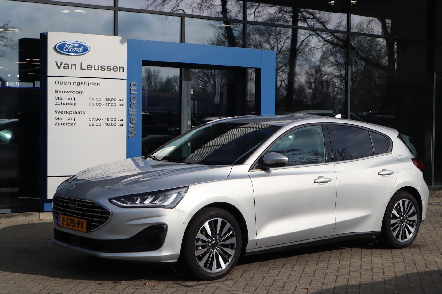 Ford Focus - 125PK HYBRID TITANIUM-X 5-DEURS VIRTUAL-COCKPIT B&O AUDIO CLIMA P-SENSOREN 17"LMV LED CAME - AutoWereld.nl