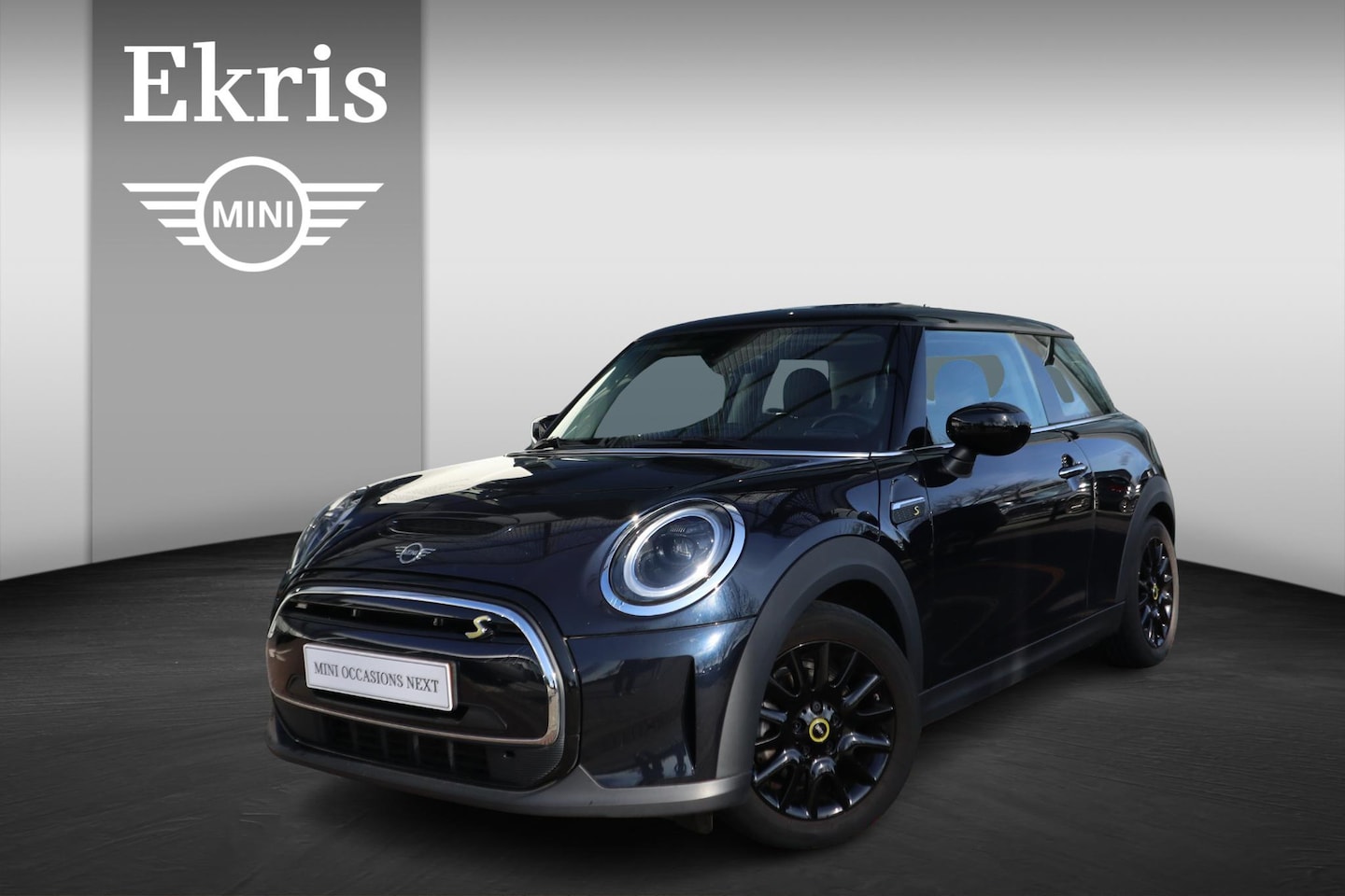 MINI Mini-Electric - | Panorama Dak | Comfort Access | Stoel- en Stuurverwarming - AutoWereld.nl