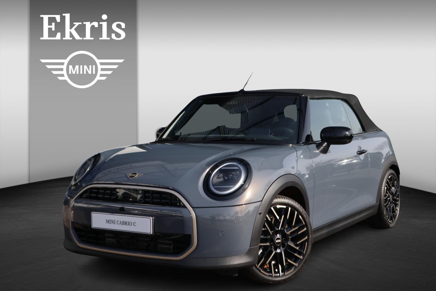 MINI Cabrio - Cooper C Favoured Trim | Pakket L - AutoWereld.nl