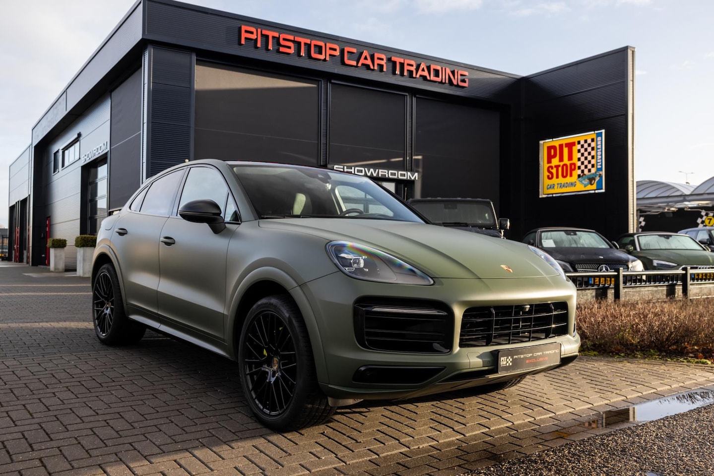 Porsche Cayenne Coupé - 3.0 E-Hybrid 3.0 E-Hybrid, Sport-Design, Pano, Trekhaak, NAP! - AutoWereld.nl