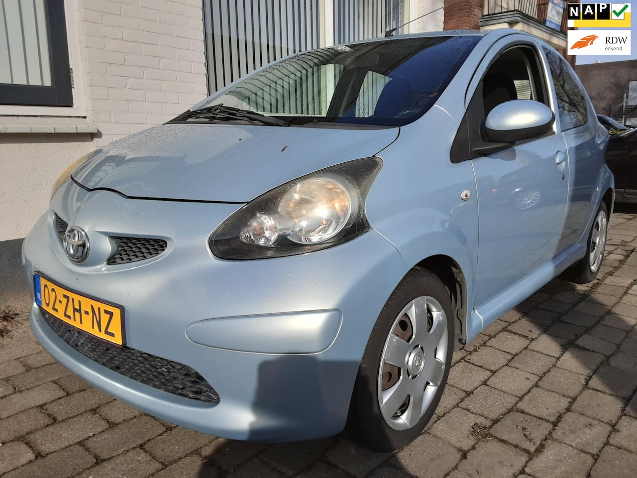 Toyota Aygo - 1.0-12V + - AutoWereld.nl