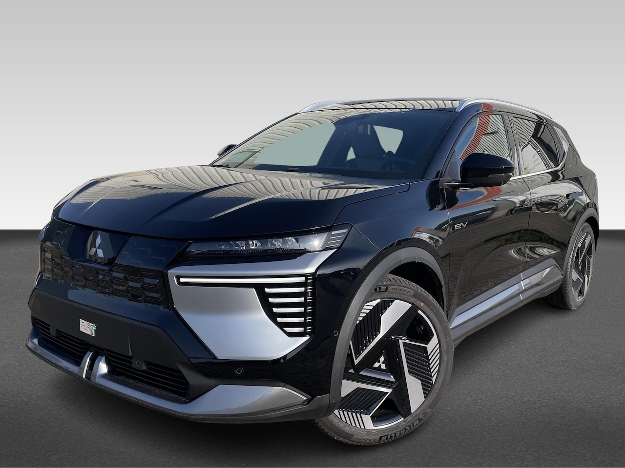 Mitsubishi Eclipse Cross - Intense+ 87 kWh Nu met € 4.000,- korting! - AutoWereld.nl