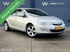 Opel Astra - 1.4 Turbo Edition / TREKHAAK / APK 02-2027 / NL AUTO