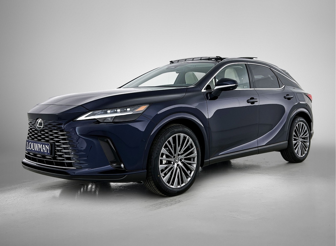 Lexus RX 450h - 450h+ Plug-in Hybrid President Line Mark Levinson | Apple Carplay / Android Auto | - AutoWereld.nl