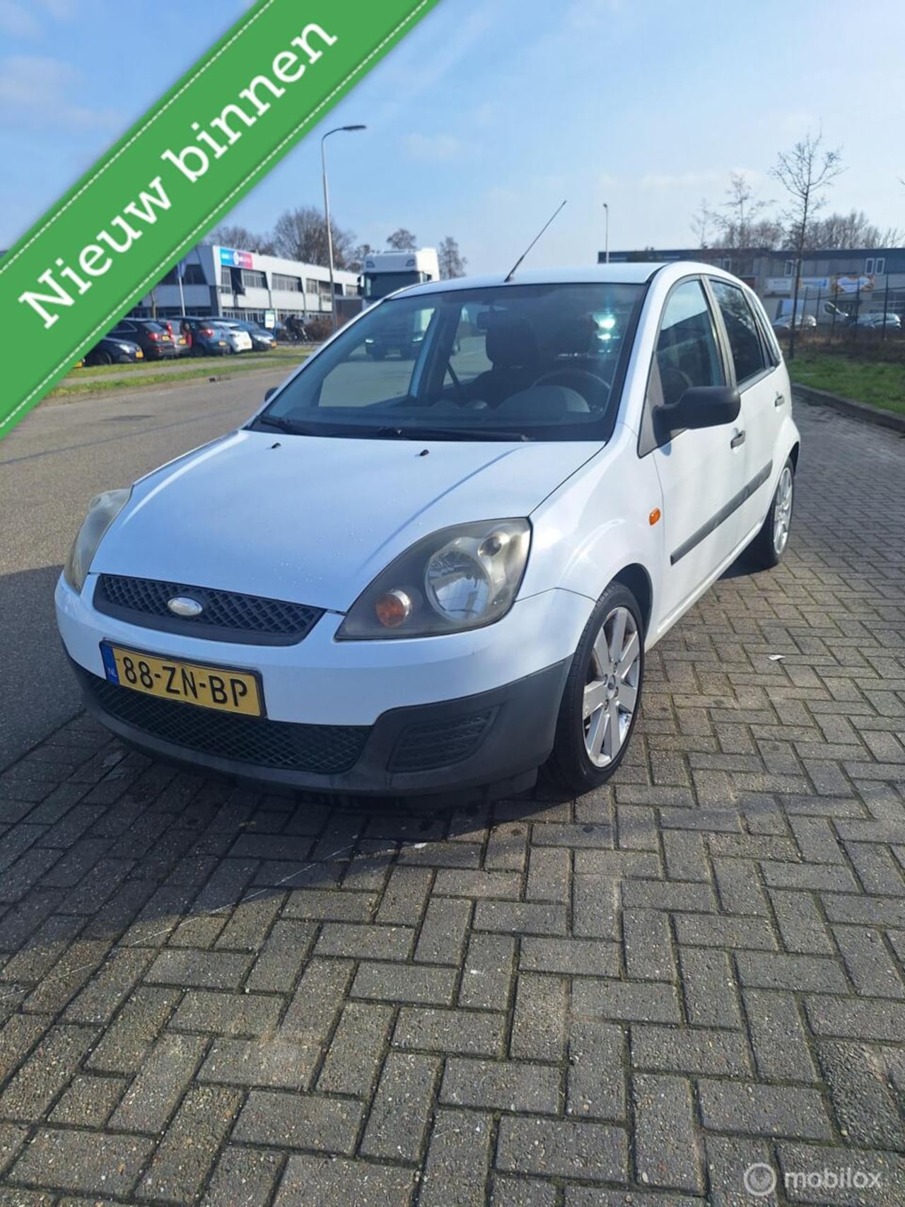 Ford Fiesta - 1.3-8V Cool & Sound - AutoWereld.nl