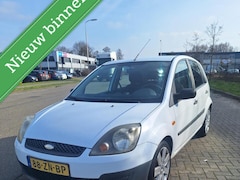 Ford Fiesta - 1.3-8V Cool & Sound