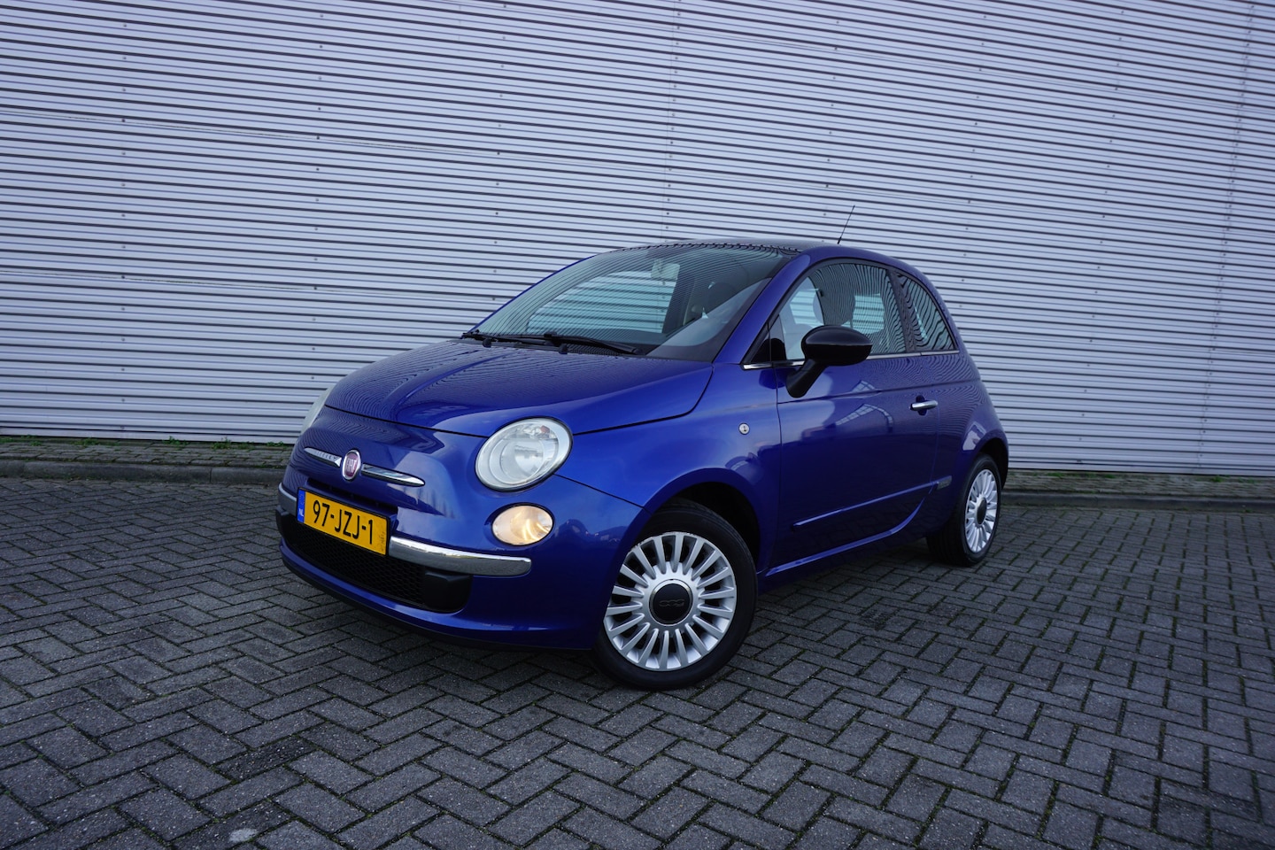 Fiat 500 - 1.2 Lounge AUTOMAAT - Airco / Elektr. ramen / Pano / Lm velgen / NAP - AutoWereld.nl