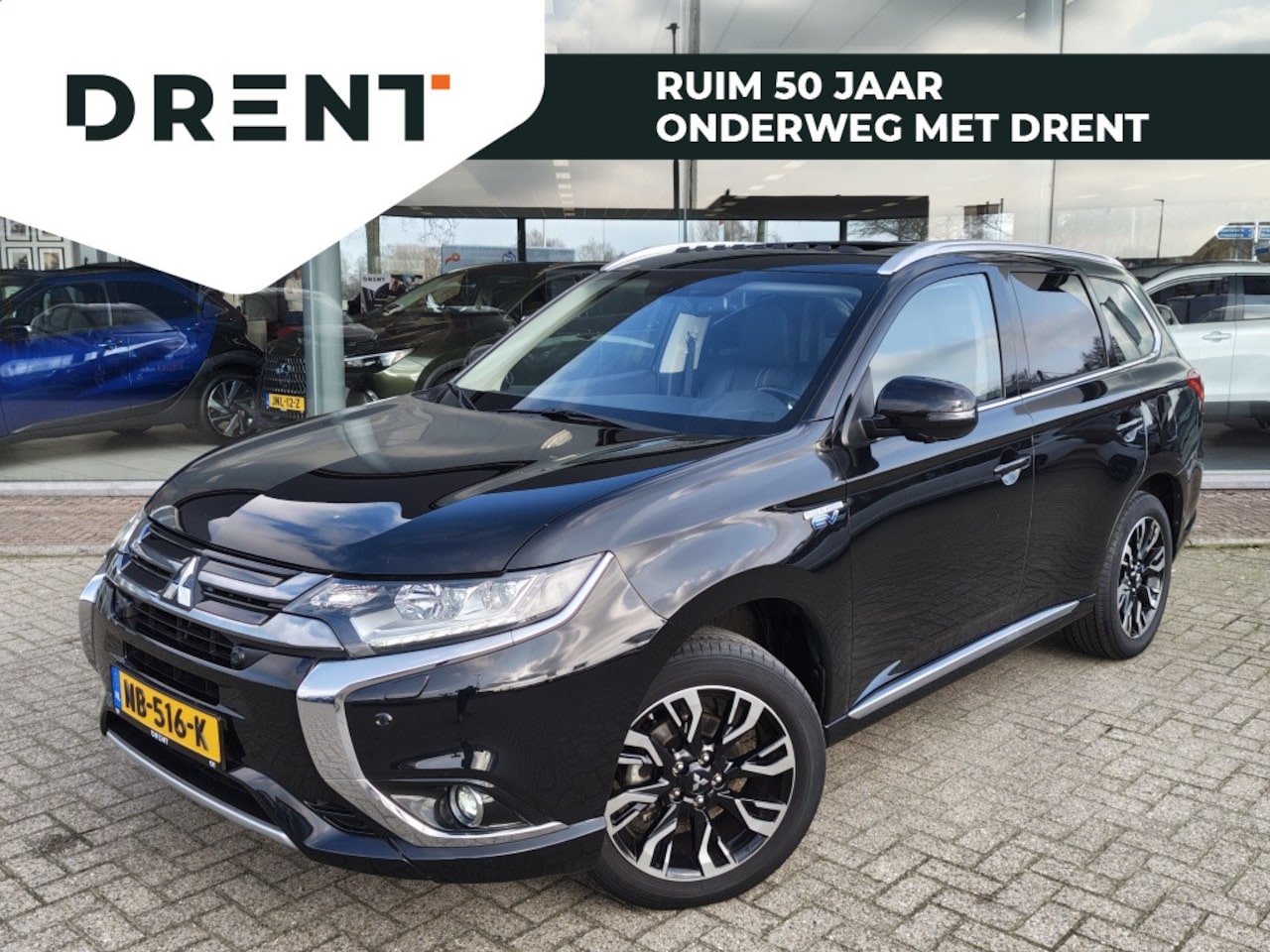 Mitsubishi Outlander - 2.0 PHEV Prestige | Trekhaak | Leder | Navi | Stoelverwarming | - AutoWereld.nl