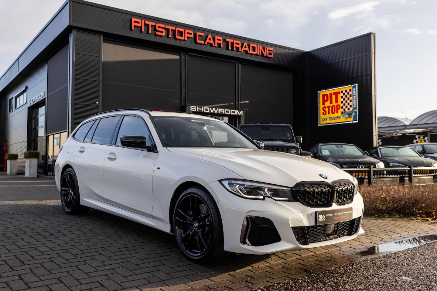 BMW 3-serie Touring - M340i xDrive M-Sport, 374 PK, H&K Audio, HUD, Pano! - AutoWereld.nl