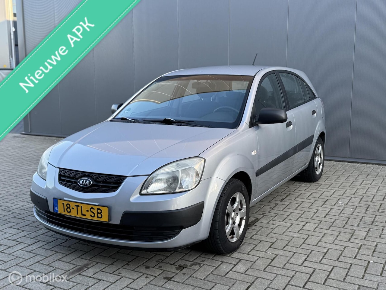 Kia Rio - 1.4 X-pect 1.4 X-Pect, Nieuwe APK, Trekhaak, Elektr ramen. - AutoWereld.nl