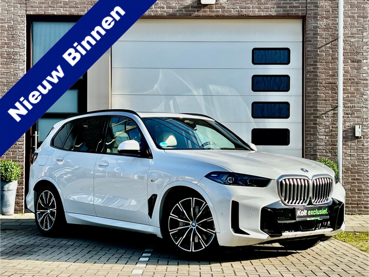 BMW X5 - xDrive50e High Executive M Sport / Achteras besturing / Head-UP / Panodak / Luchtvering / - AutoWereld.nl