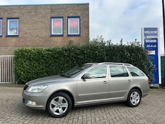 Skoda Octavia Combi - 1.4 TSI Elegance Climate C, Cruise C, Lmv, Pdc
