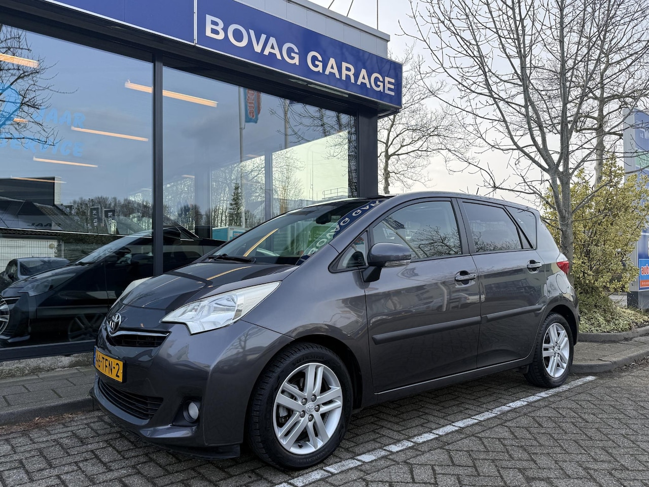 Toyota Verso S - 1.3 VVT-i Dynamic Navi - AutoWereld.nl