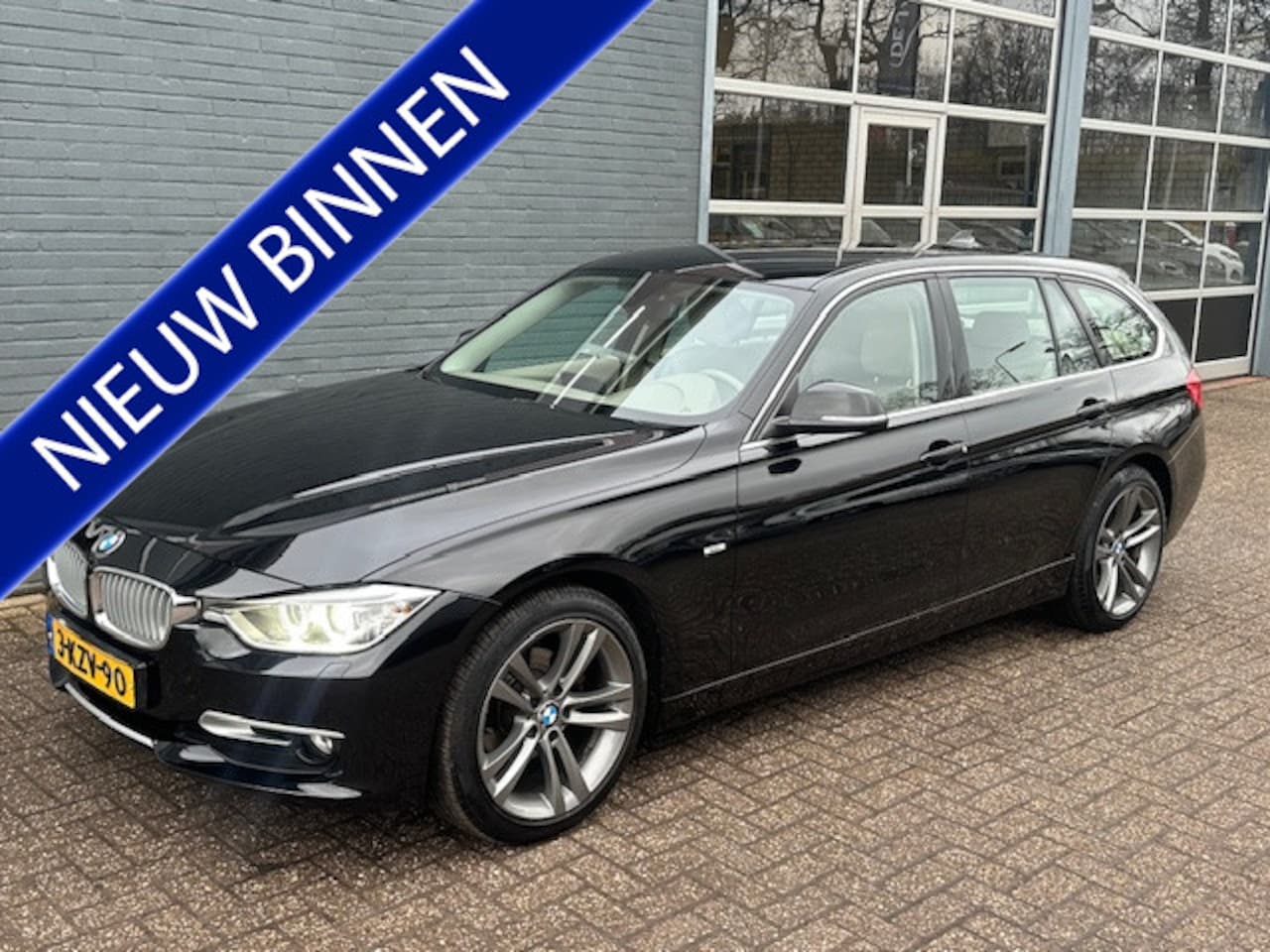 BMW 3-serie Touring - 316i High Executive 316i High Executive - AutoWereld.nl