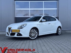 Alfa Romeo Giulietta - 1.4 T Limited Business Executive Sport automaat | Leer | Climate | Cruise | Xenon