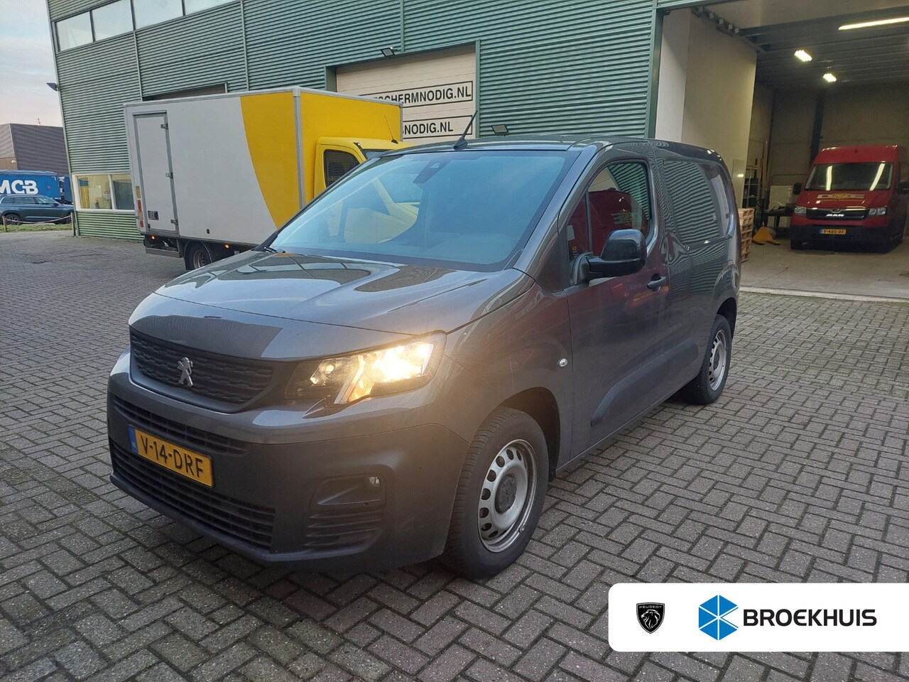 Peugeot Partner - 1.5 BlueHDi 130 EAT8 S&S L1 JBL Audio | Betonplex in Laadruimte | Achteruitrij Camera | Pa - AutoWereld.nl