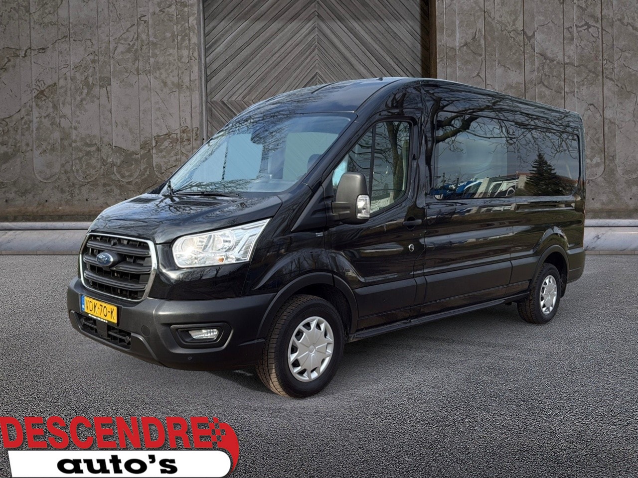 Ford Transit - 2.0 TDCI L3H2 DC Trend RWD - AutoWereld.nl